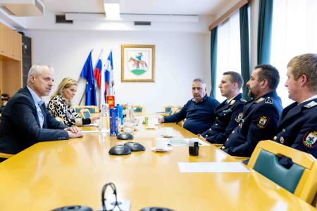 PODPIS POGODBE GVC-1 OBČINA PIVKA 23.4.2024 - Valter Leban-0179_170715